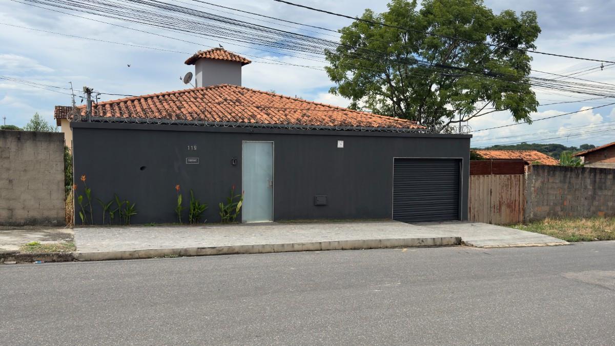 Casa, Iporanga, 3 Quartos, 4 Vagas, 1 Suíte