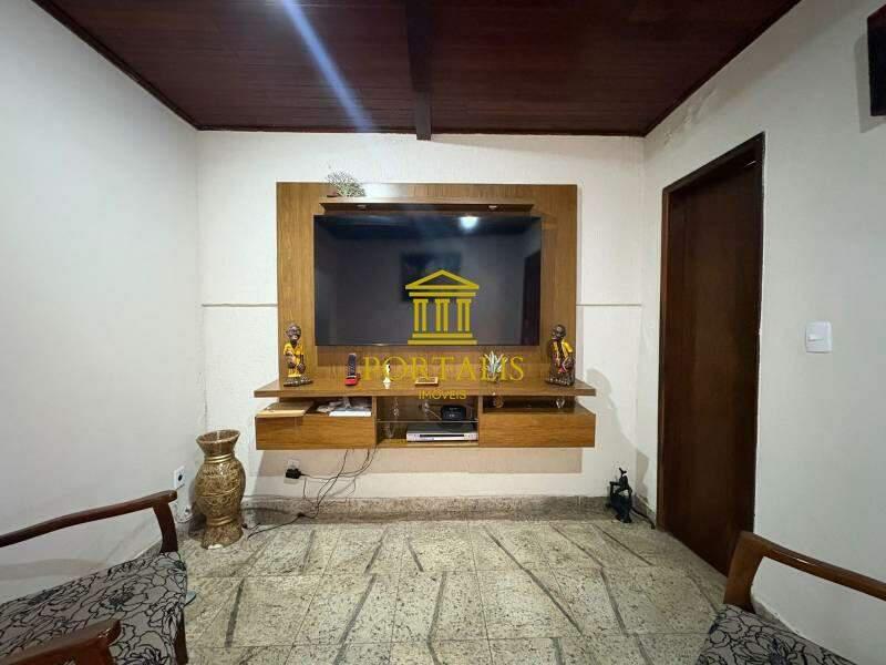Casa, Dona Clara, 3 Quartos, 4 Vagas, 1 Suíte
