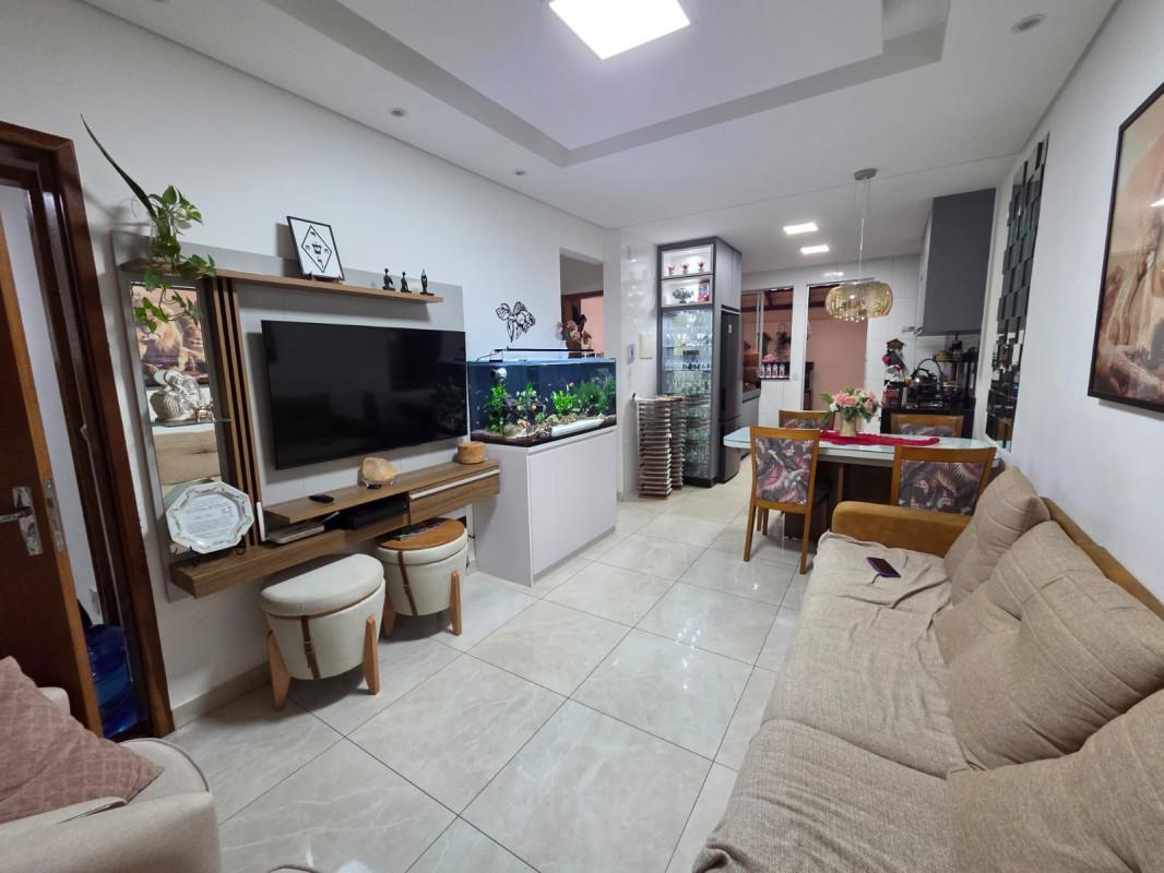 Apartamento, Coqueiros, 3 Quartos, 1 Vaga, 1 Suíte