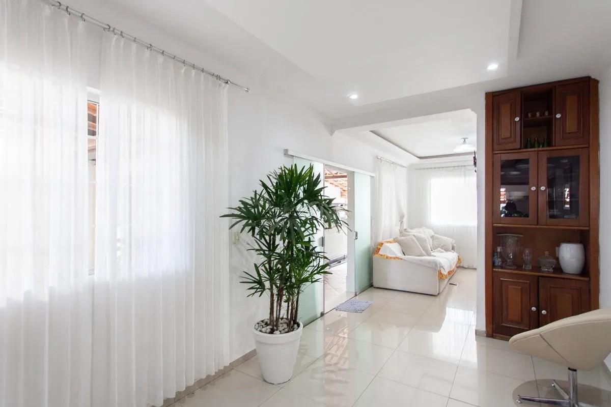 Casa, Santa Mônica, 4 Quartos, 4 Vagas, 1 Suíte