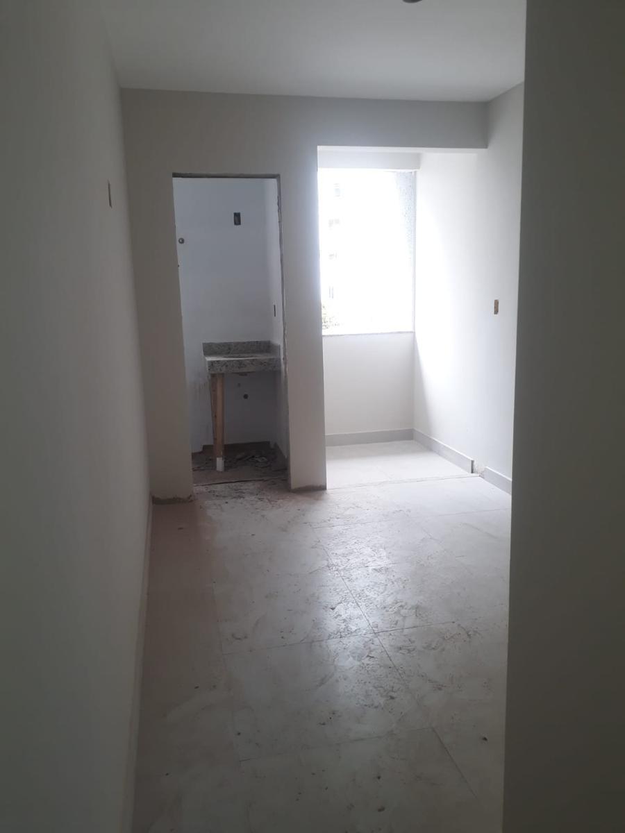 Casa, Planalto, 2 Quartos, 1 Vaga, 1 Suíte