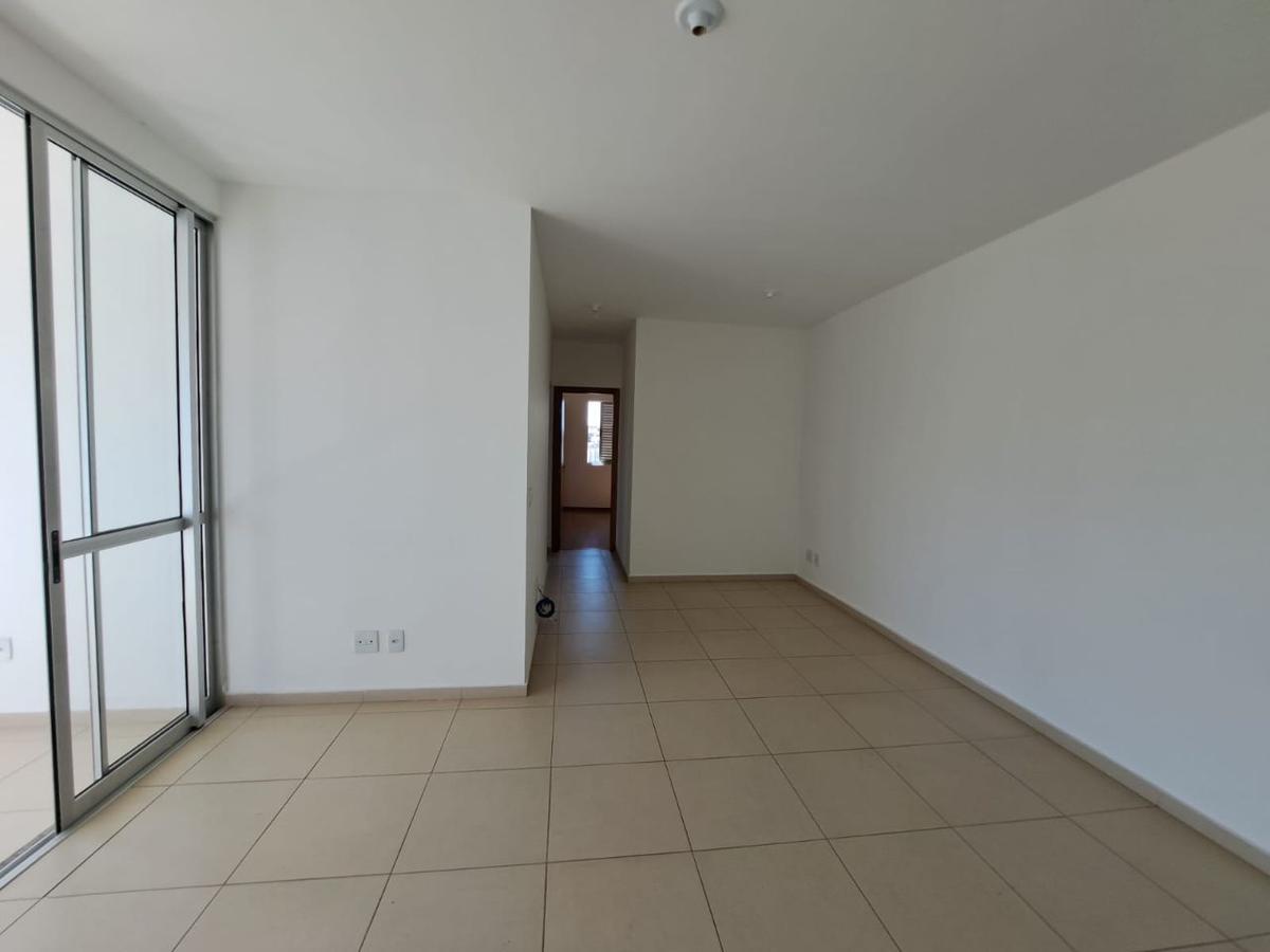 Apartamento, Sagrada Família, 3 Quartos, 2 Vagas, 1 Suíte