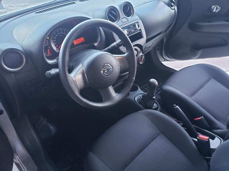 Nissan March S 1.6 16v Flex Fuel 5p