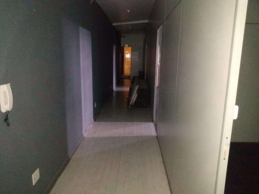 Prédio, Floresta, 0 Quarto, 0 Vaga