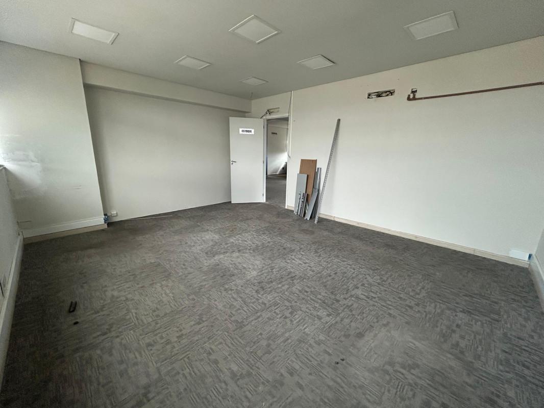 Andar, Floresta, 0 Quarto, 0 Vaga