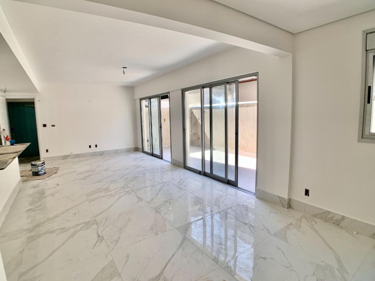 Apartamento, Serra, 3 Quartos, 3 Vagas, 2 Suítes