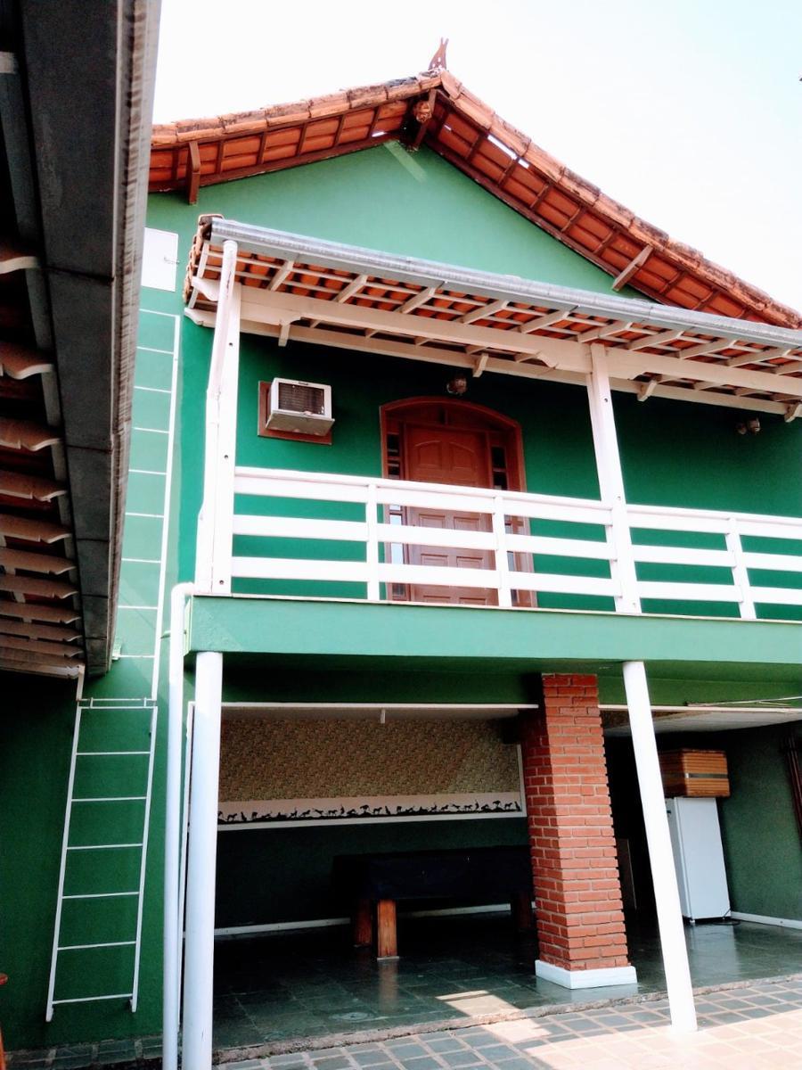 Casa, Parque Xangri-lá, 3 Quartos, 2 Vagas, 1 Suíte