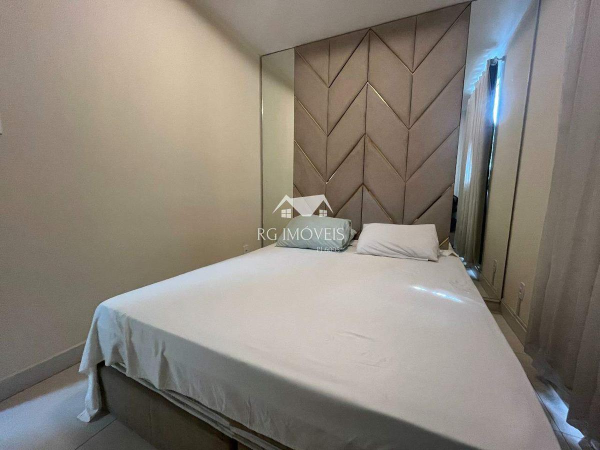 Apartamento, Miramar (barreiro), 2 Quartos, 1 Vaga