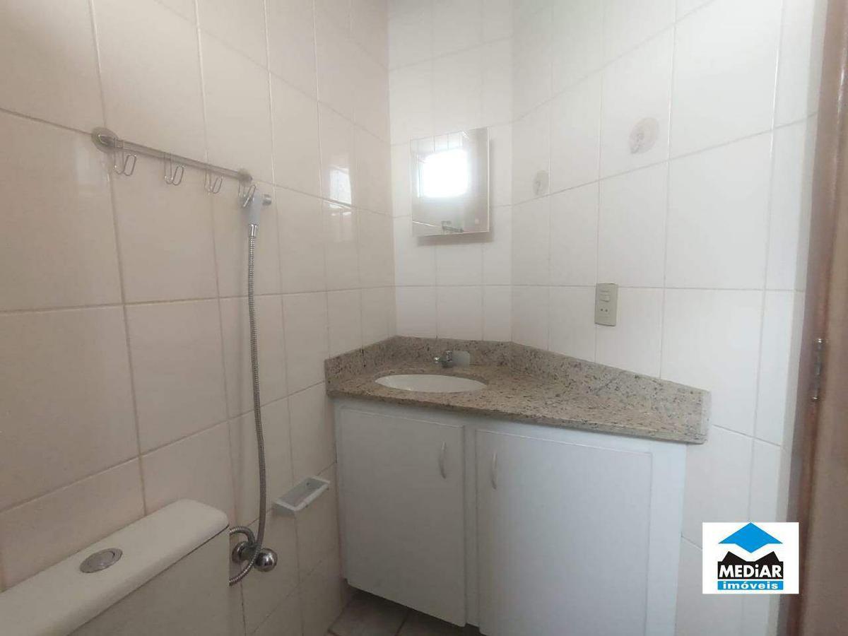 Apartamento, Floresta, 3 Quartos, 2 Vagas, 1 Suíte