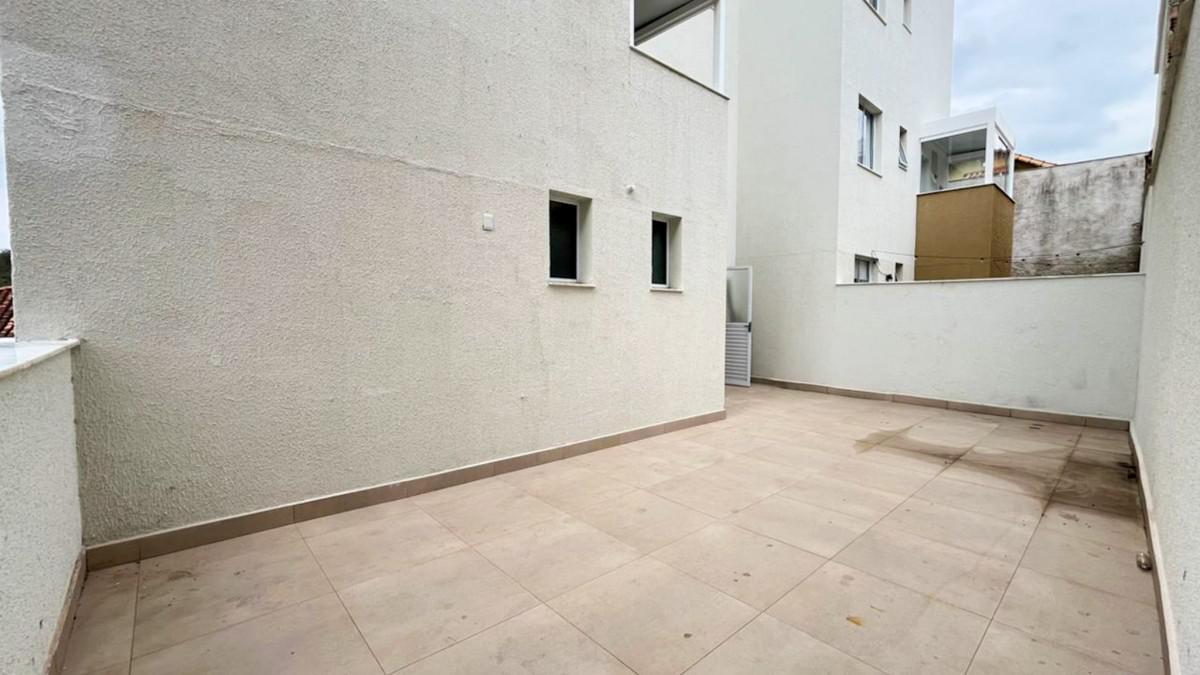 Apartamento, Casa Branca, 3 Quartos, 2 Vagas, 1 Suíte