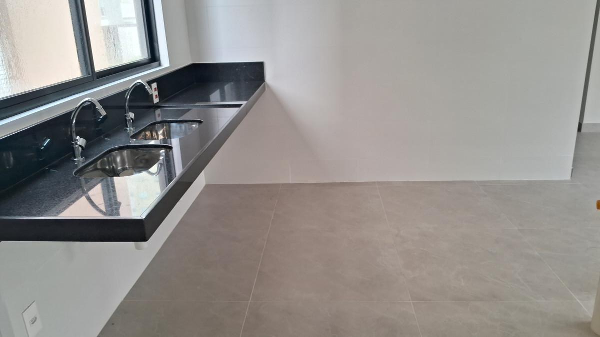 Apartamento, Cruzeiro, 3 Quartos, 4 Vagas, 3 Suítes