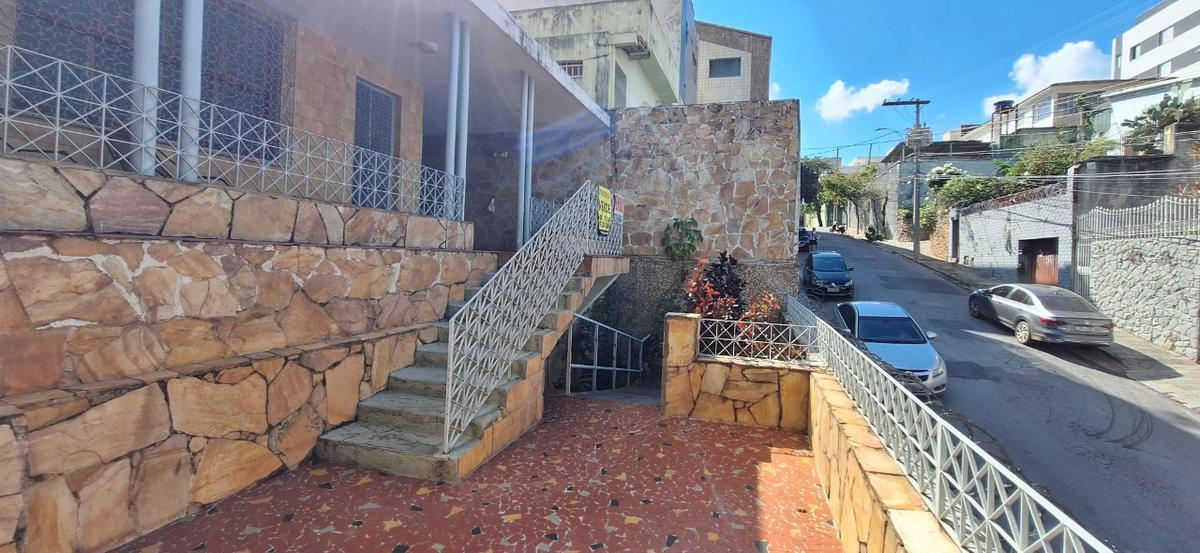 Casa, Sagrada Família, 3 Quartos, 1 Vaga