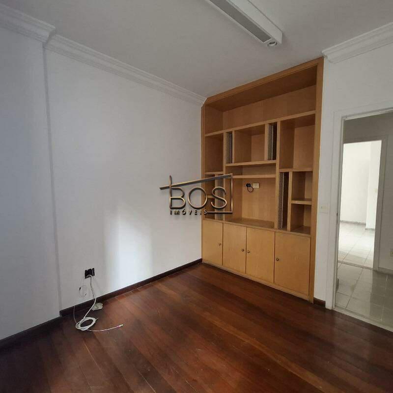 Apartamento, Luxemburgo, 4 Quartos, 3 Vagas, 1 Suíte