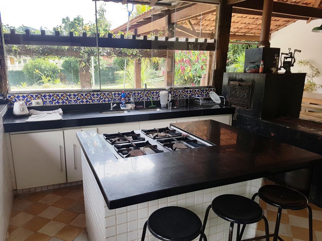 Fazenda, Parque Jardim Encantado, 6 Quartos, 15 Vagas, 4 Suítes