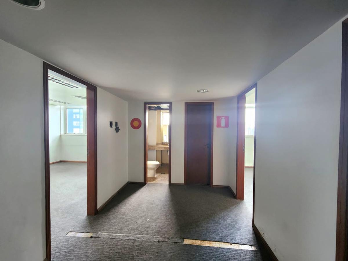 Andar, Centro, 0 Quarto, 11 Vagas