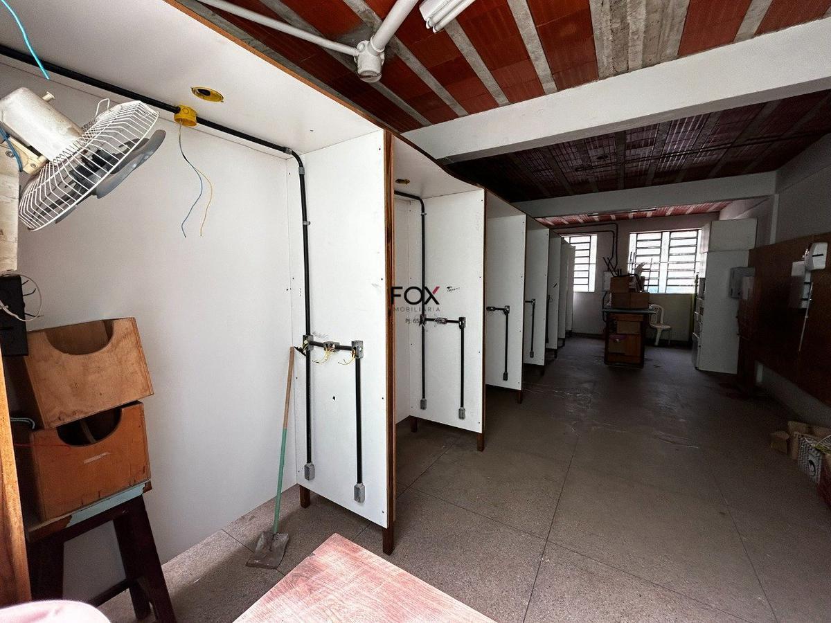 Prédio, Taquaril, 0 Quarto, 10 Vagas