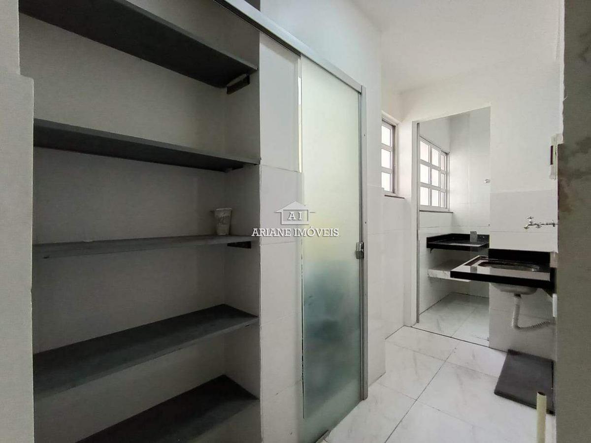 Apartamento, Centro, 2 Quartos, 0 Vaga