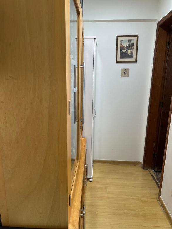 Sala, Funcionários, 1 Vaga