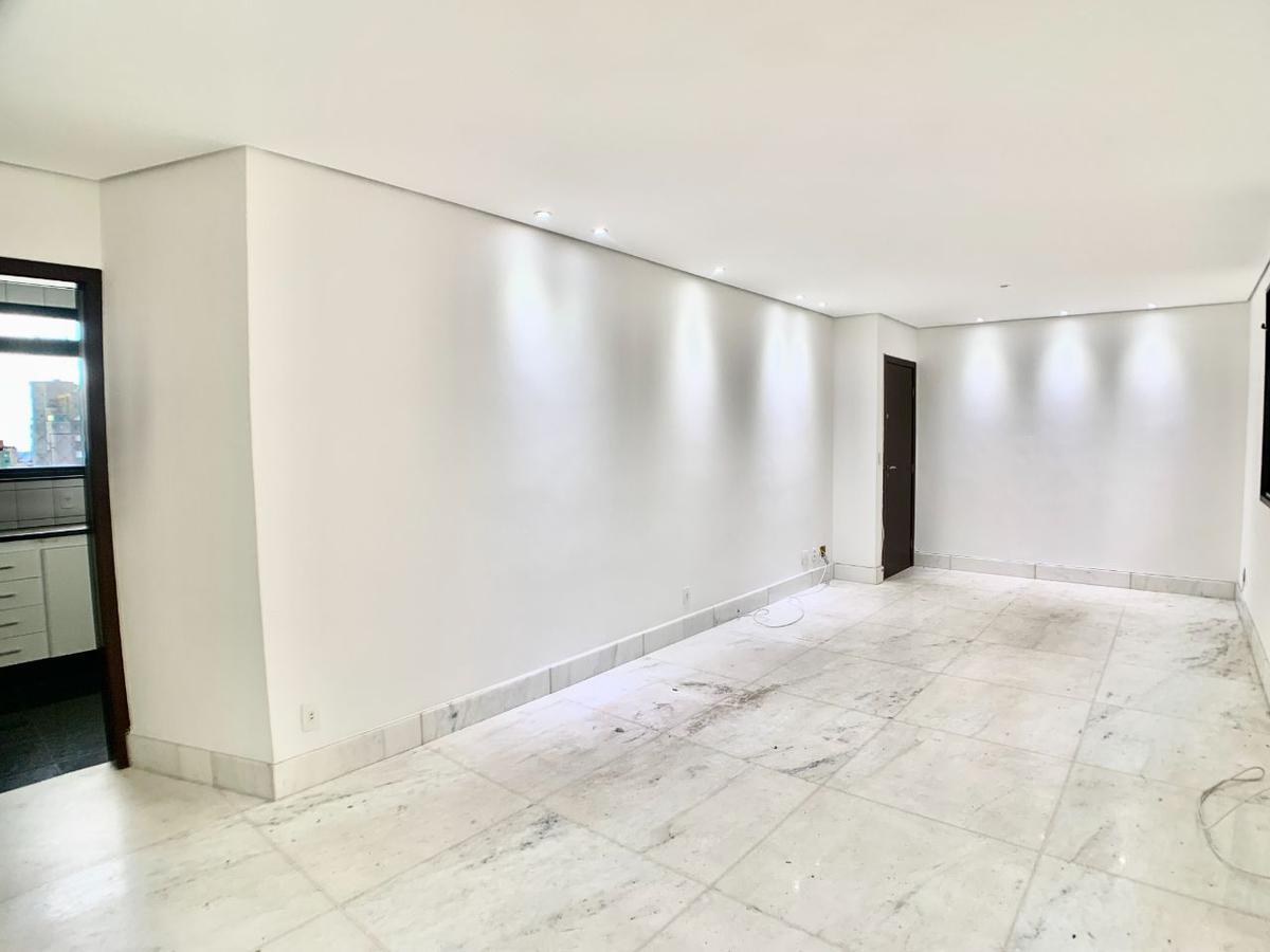 Apartamento, Funcionários, 3 Quartos, 2 Vagas, 1 Suíte
