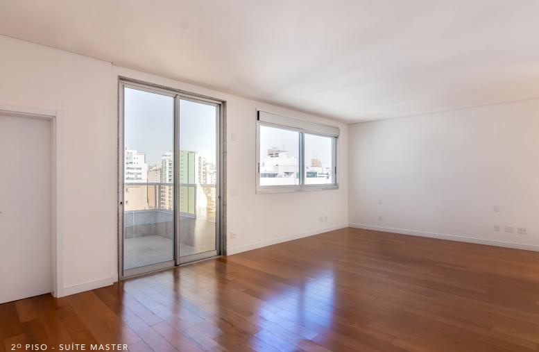 Cobertura, Funcionários, 4 Quartos, 6 Vagas, 4 Suítes
