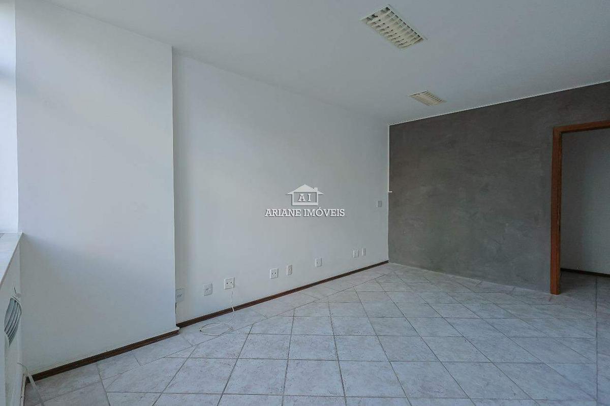 Sala, Santo Antônio, 0 Quarto, 0 Vaga