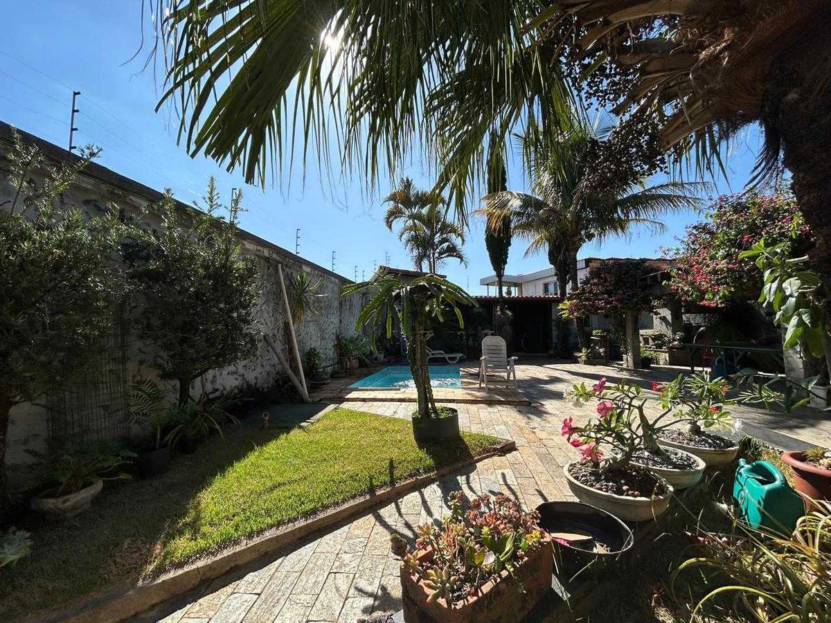 Casa, Canaã, 3 Quartos, 4 Vagas, 1 Suíte