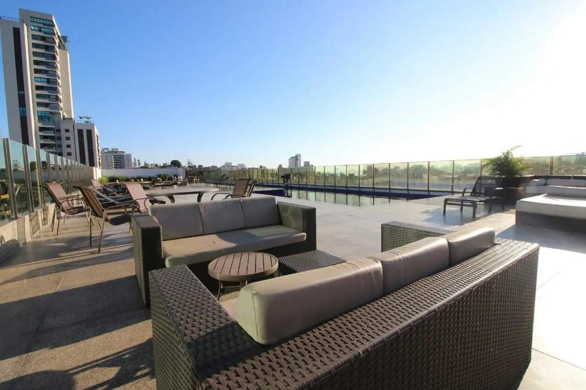 Cobertura, Luxemburgo, 1 Quarto, 2 Vagas, 1 Suíte