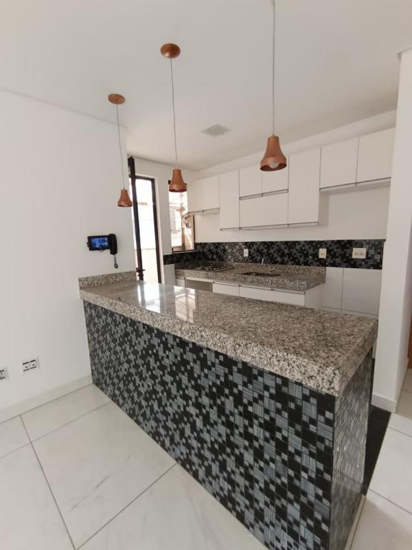 Apartamento, Caiçaras, 2 Quartos, 3 Vagas, 1 Suíte