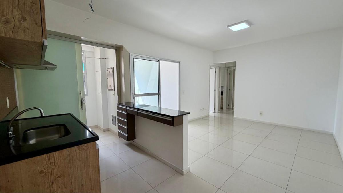 Apartamento, Centro, 2 Quartos, 1 Vaga