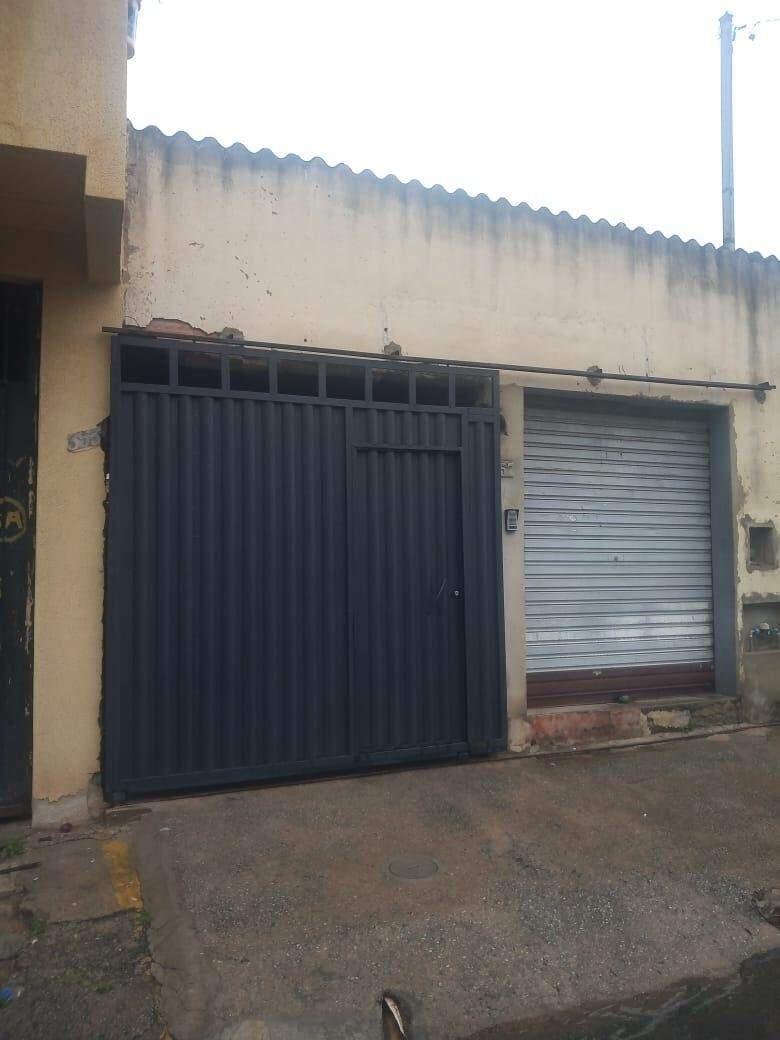 Casa, Bela Vista, 2 Quartos, 6 Vagas