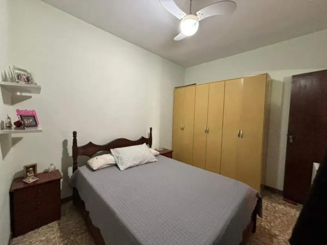 Casa, Castelo, 4 Quartos, 4 Vagas, 1 Suíte