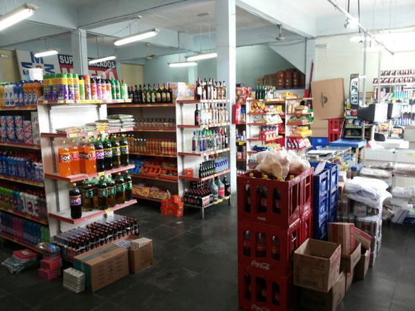 Venda de Dois Supermercados