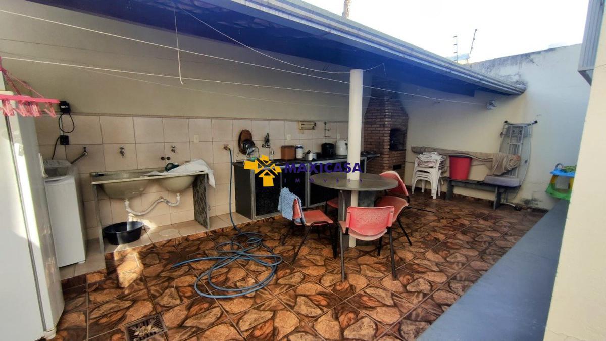 Casa, Serrano, 3 Quartos, 2 Vagas, 1 Suíte