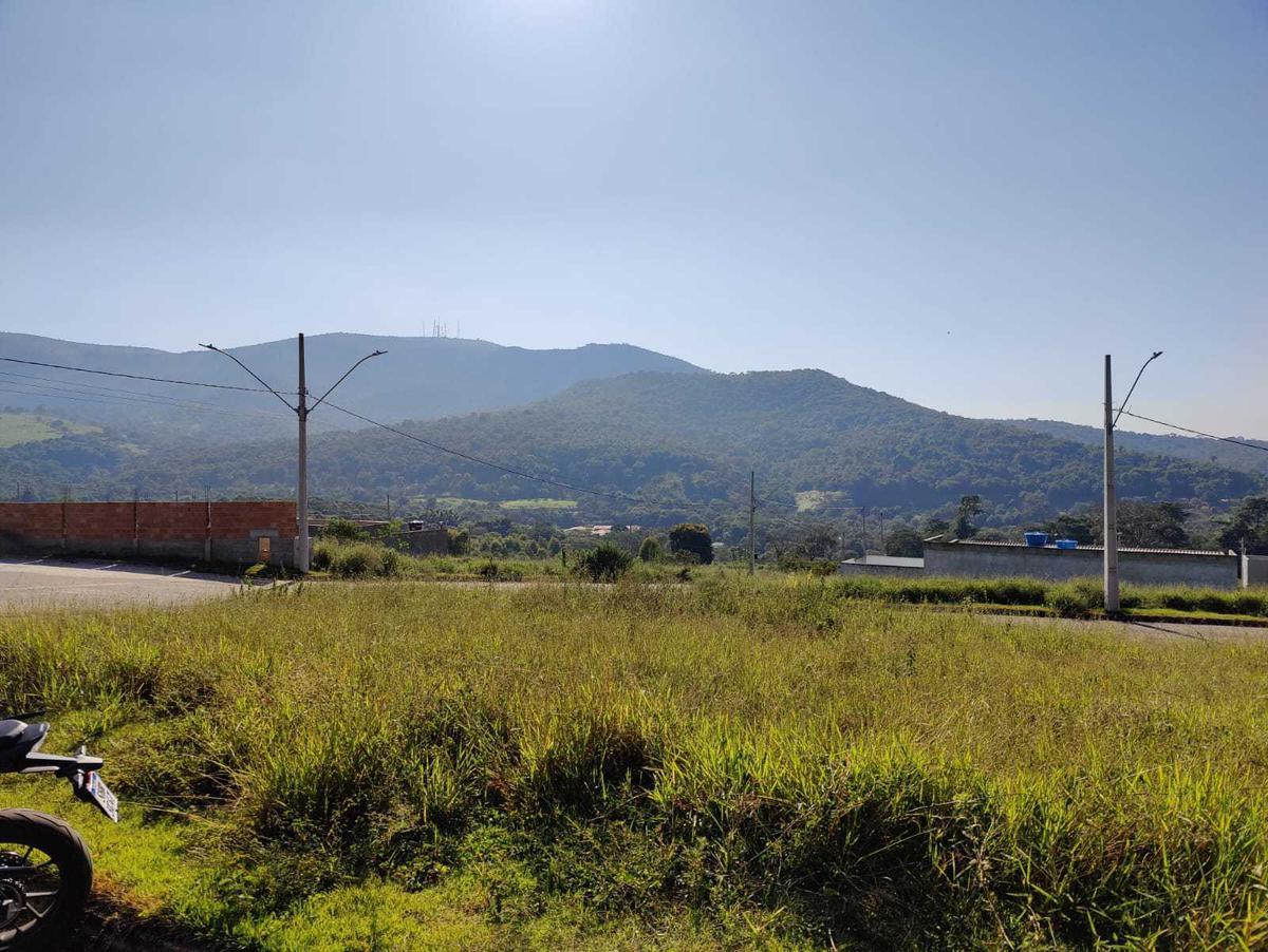 Lote, Bandeirantes, 0 Quarto, 0 Vaga