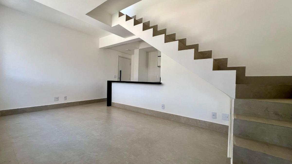 Cobertura, Santa Efigênia, 2 Quartos, 2 Vagas, 1 Suíte