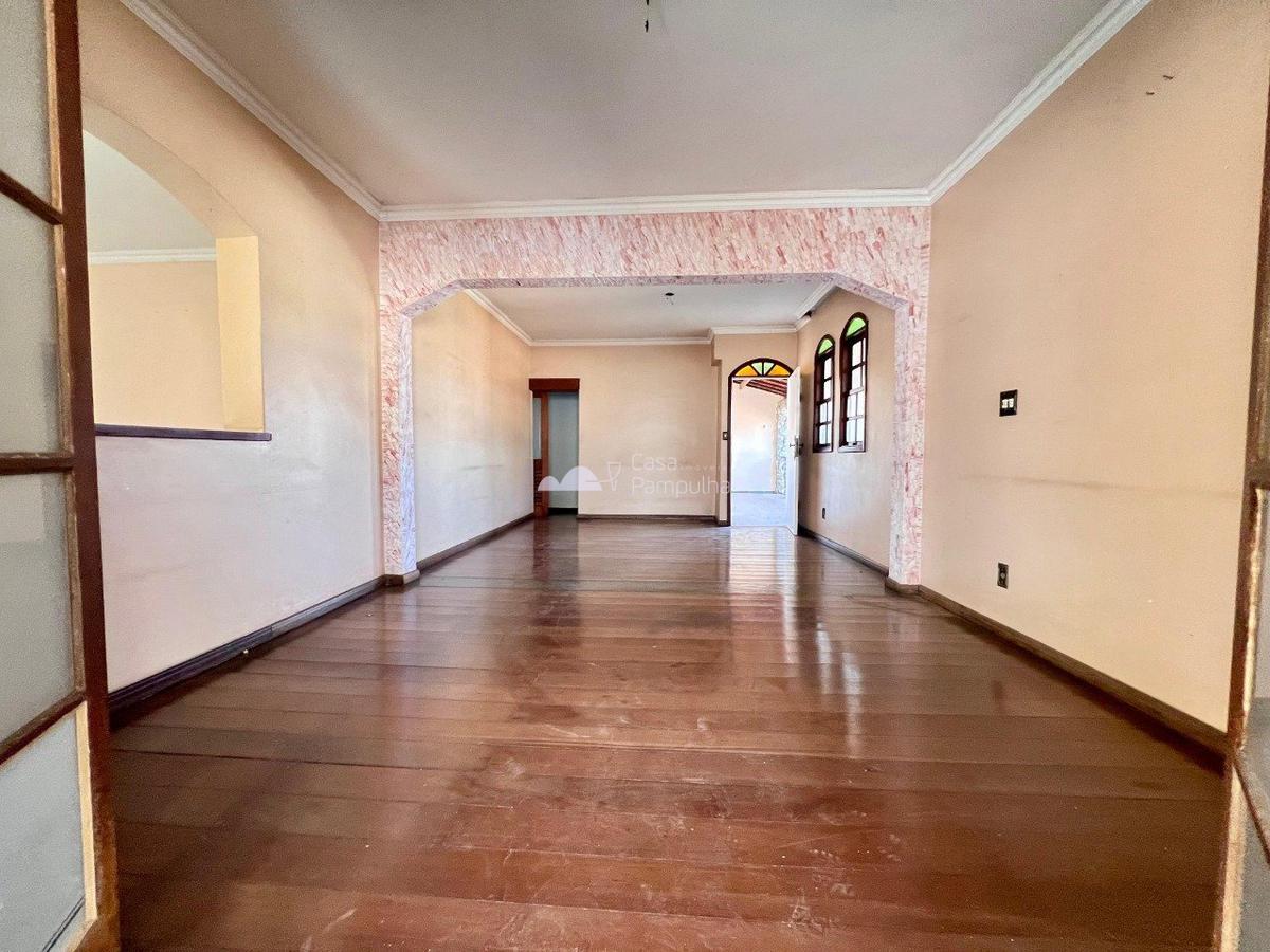 Casa, Santa Amélia, 5 Quartos, 5 Vagas, 2 Suítes