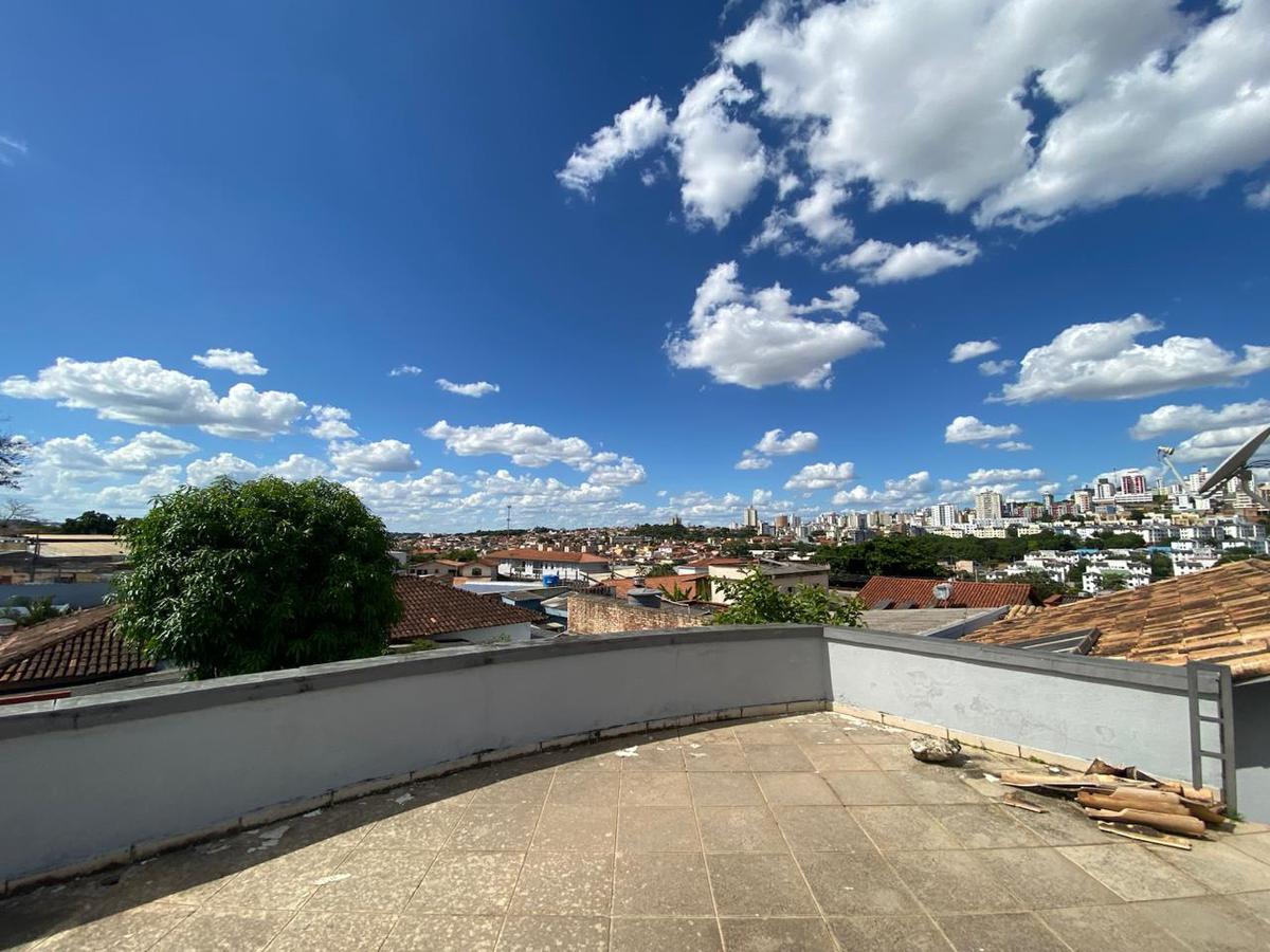 Casa, Alípio de Melo, 4 Quartos, 4 Vagas, 1 Suíte