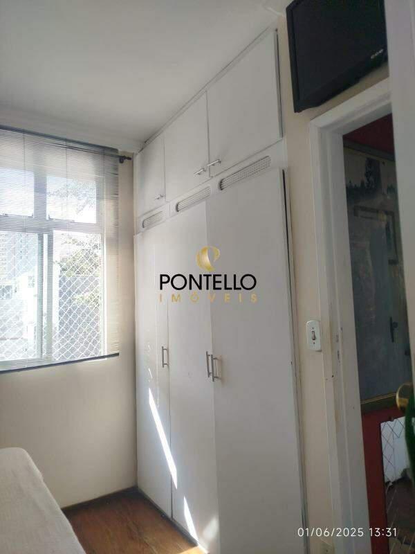 Apartamento, Sagrada Família, 2 Quartos, 1 Vaga, 1 Suíte