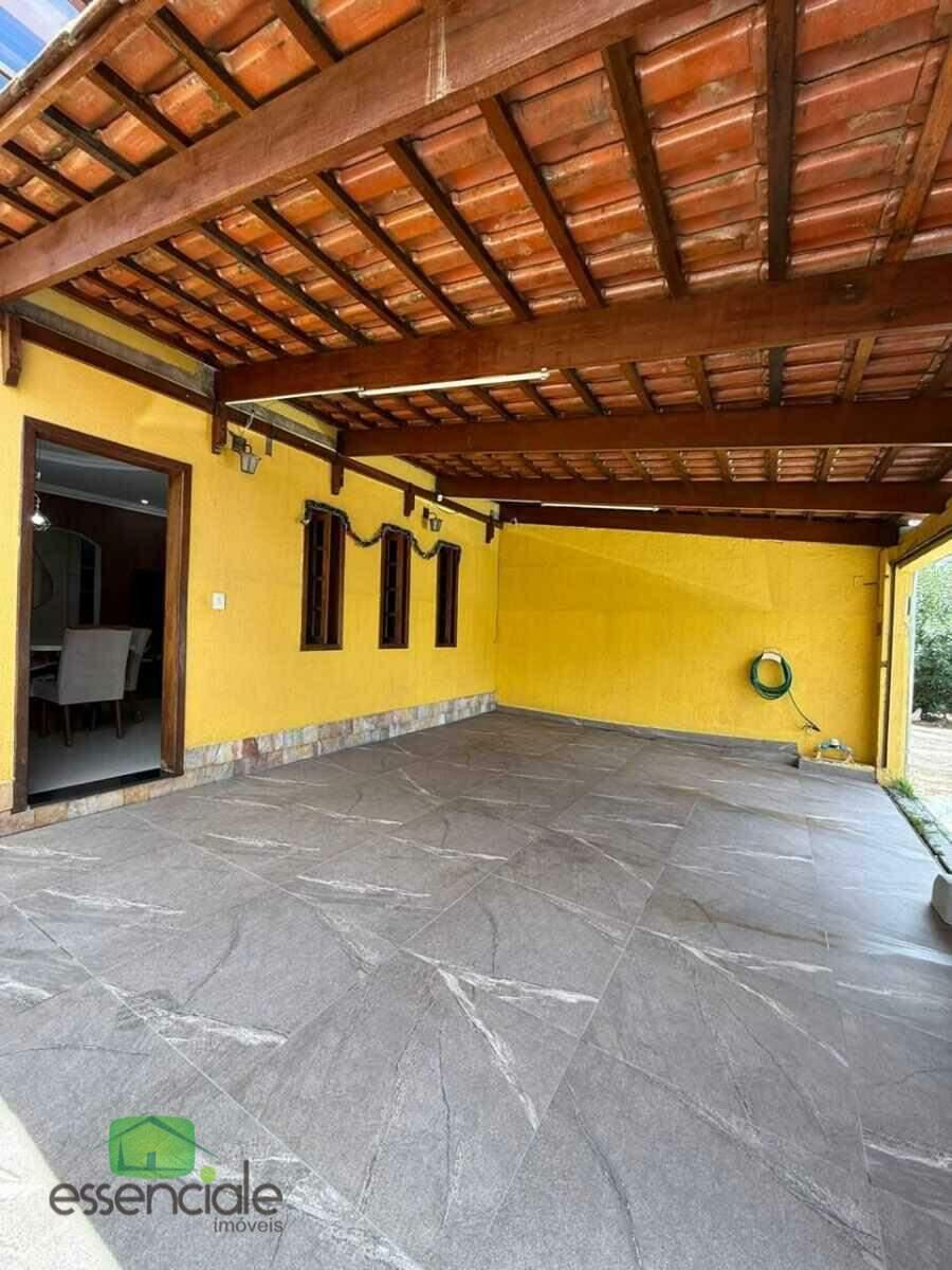 Casa, Jardim Riacho das Pedras, 3 Quartos, 2 Vagas, 1 Suíte