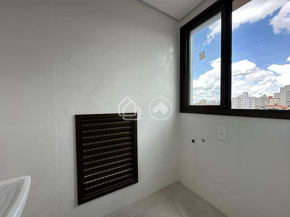 Apartamento, Jardim América, 2 Quartos, 2 Vagas, 1 Suíte