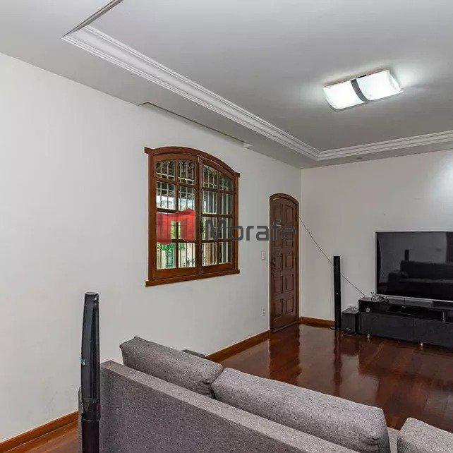Casa, Nova Gameleira, 4 Quartos, 8 Vagas, 1 Suíte