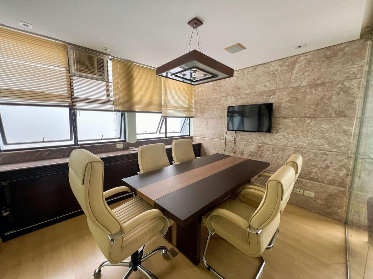 Sala, Santa Efigênia, 0 Quarto, 1 Vaga