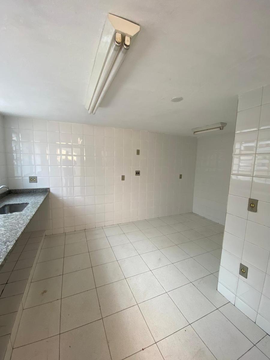 Casa Comercial, Colégio Batista, 1 Quarto, 0 Vaga