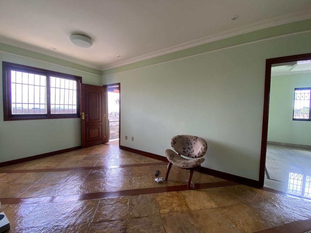 Casa, Concórdia, 4 Quartos, 2 Vagas, 1 Suíte