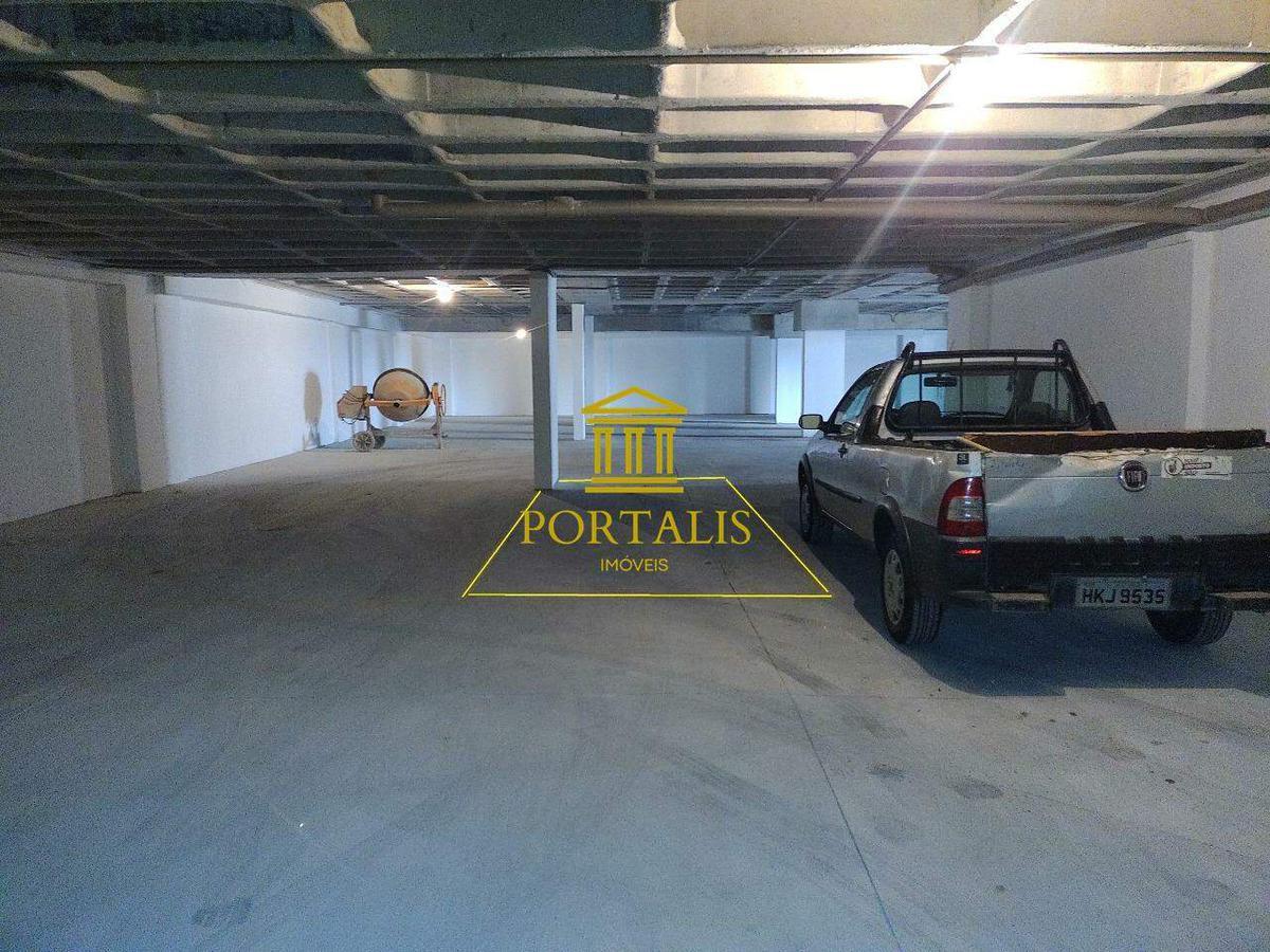 Apartamento, Sagrada Família, 1 Quarto, 1 Vaga, 1 Suíte