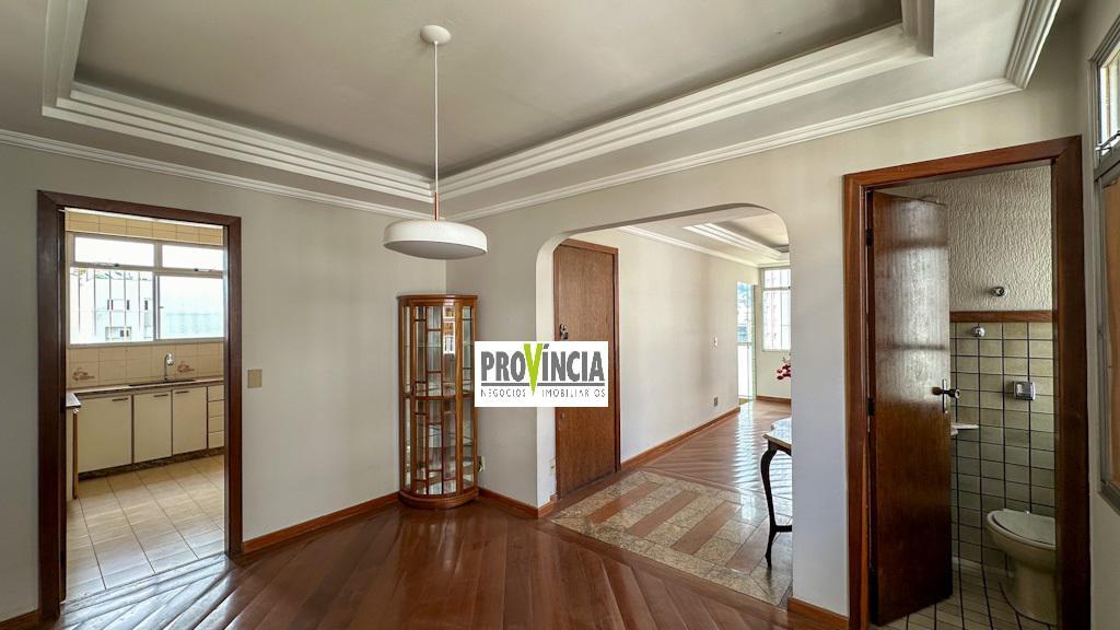 Cobertura, Coração de Jesus, 4 Quartos, 2 Vagas, 1 Suíte