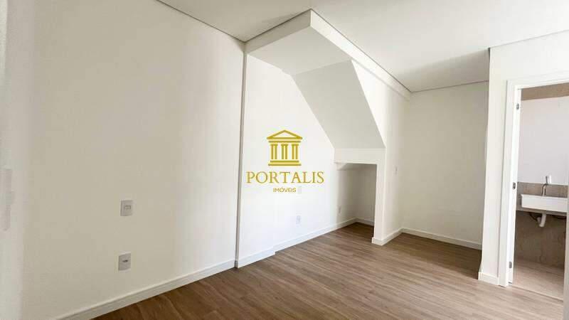 Cobertura, Prado, 4 Quartos, 3 Vagas, 2 Suítes