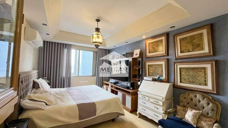 Apartamento, Funcionários, 4 Quartos, 2 Vagas, 1 Suíte