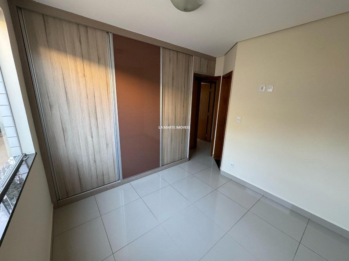 Apartamento, Jardim Riacho das Pedras, 3 Quartos, 2 Vagas, 1 Suíte