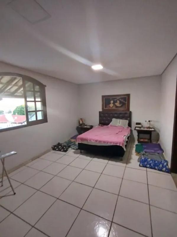 Casa, Parque Xangri-lá, 4 Quartos, 8 Vagas, 1 Suíte